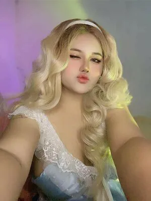 Charlotte Linlin OnlyFans Leaked Free Thumbnail Picture - #5xzbuCdoec