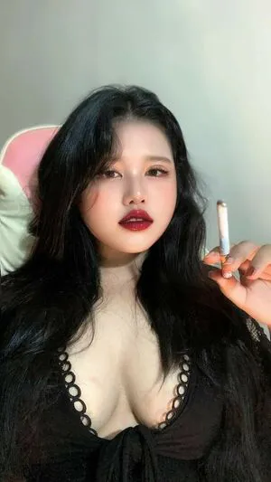 Charlotte Linlin OnlyFans Leaked Free Thumbnail Picture - #CAGQcrXzrR