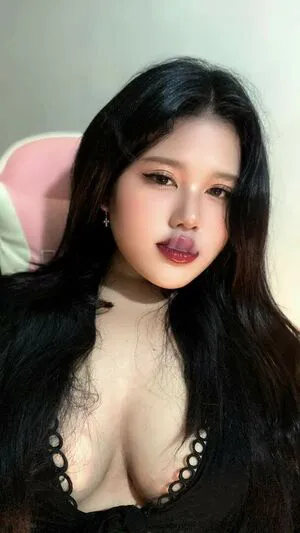 Charlotte Linlin OnlyFans Leaked Free Thumbnail Picture - #gVlBCocunj