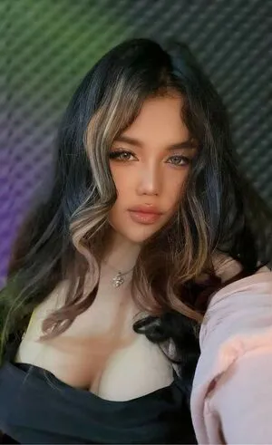 Charlotte Linlin OnlyFans Leaked Free Thumbnail Picture - #r34bn0ArdB
