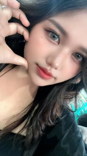 Charlotte Linlin OnlyFans Leaked Free Thumbnail Picture - #sdPydHZikF