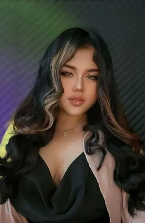 Charlotte Linlin OnlyFans Leaked Free Thumbnail Picture - #ta9YrWmgU9