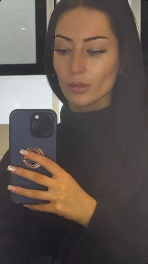 Charlotte Lion OnlyFans Leaked Free Thumbnail Picture - #T2ODV8ZW1X