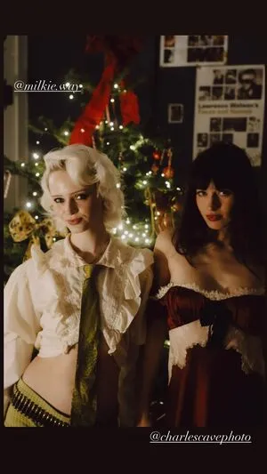 Charlotte Rose OnlyFans Leaked Free Thumbnail Picture - #4tFDVGmLm0