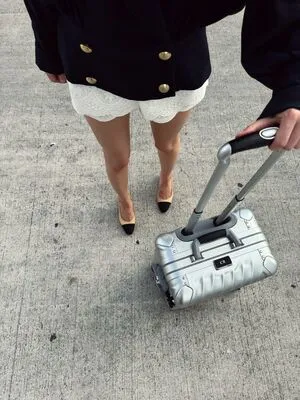 Charlotte Rose OnlyFans Leaked Free Thumbnail Picture - #BiWGAYbowi