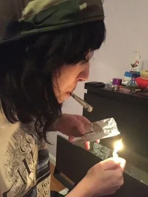 Charlotte Sartre OnlyFans Leaked Free Thumbnail Picture - #E3DGsd3YZ8