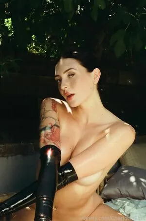 Charlotte Sins OnlyFans Leaked Free Thumbnail Picture - #MW1f39becA