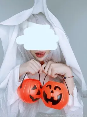 Charlotte Sylvicrot OnlyFans Leaked Free Thumbnail Picture - #uMbFTk4SVC