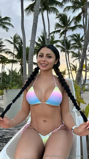 Charlotte19y OnlyFans Leaked Free Thumbnail Picture - #IwawIdCmdp