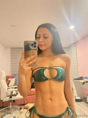 Charlotte19y OnlyFans Leaked Free Thumbnail Picture - #SZS8HUlzgZ