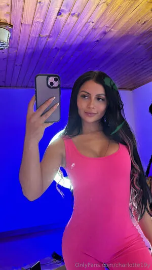 Charlotte19y OnlyFans Leaked Free Thumbnail Picture - #usSC8t80Pz