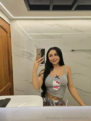 Charlotte19y OnlyFans Leaked Free Thumbnail Picture - #wYwf7SJoAN