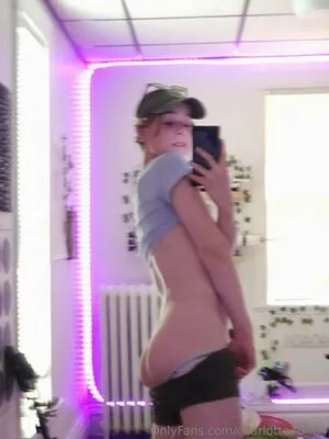 Charlotte40404 OnlyFans Leaked Free Thumbnail Picture - #BrBNLi4SVU