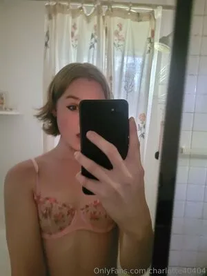 Charlotte40404 OnlyFans Leaked Free Thumbnail Picture - #G4ERqatyZI