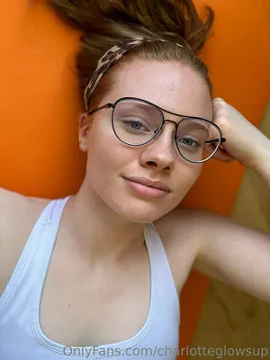 Charlotteglowsup OnlyFans Leaked Free Thumbnail Picture - #KrVraiNqB9
