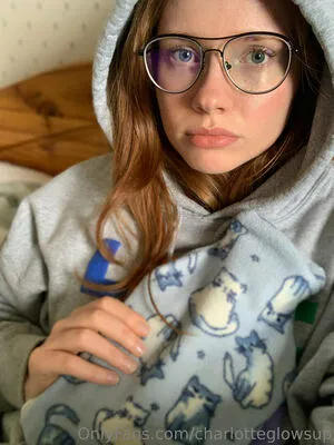 Charlotteglowsup OnlyFans Leaked Free Thumbnail Picture - #TMWVFZz5ET