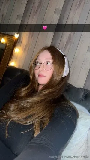 Charlottiie OnlyFans Leaked Free Thumbnail Picture - #xf2FUZFDrB