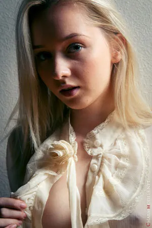 Charmmodels OnlyFans Leaked Free Thumbnail Picture - #0SifJpILA2