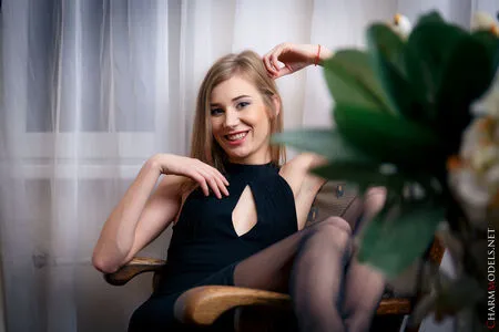 Charmmodels OnlyFans Leaked Free Thumbnail Picture - #2O8IpgwFkH