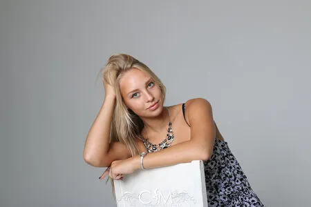 Charmmodels OnlyFans Leaked Free Thumbnail Picture - #3VL71vCOOS