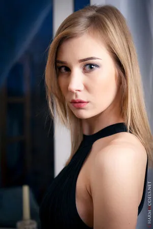 Charmmodels OnlyFans Leaked Free Thumbnail Picture - #42qC08sHNb
