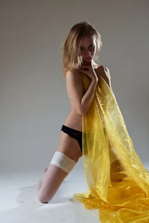 Charmmodels OnlyFans Leaked Free Thumbnail Picture - #LVv0IeVIeP