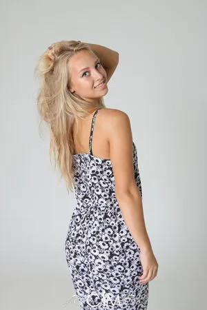 Charmmodels OnlyFans Leaked Free Thumbnail Picture - #ez1dmqmGKM