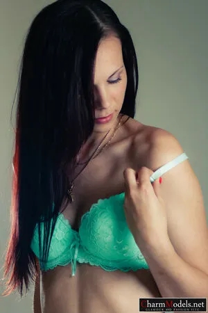 Charmmodels OnlyFans Leaked Free Thumbnail Picture - #ljBtei0pNf