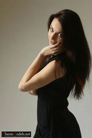 Charmmodels OnlyFans Leaked Free Thumbnail Picture - #zbzPlf2Uul
