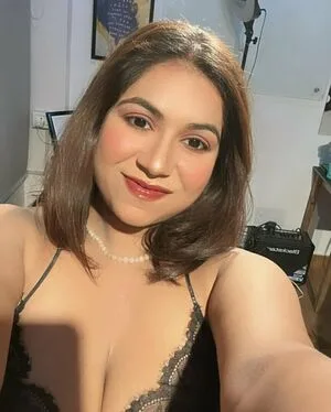 Charu S OnlyFans Leaked Free Thumbnail Picture - #VI0EUXllW1