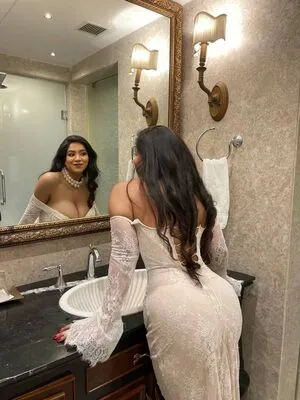 Charu S OnlyFans Leaked Free Thumbnail Picture - #k7G6M8inYw