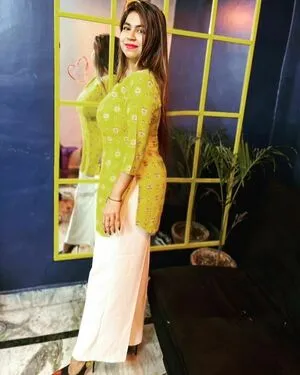 Charu S OnlyFans Leaked Free Thumbnail Picture - #q5kgF86bsy
