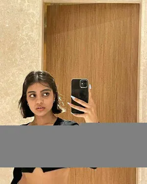 Charvi Bhatt OnlyFans Leaked Free Thumbnail Picture - #6A2FbueP61