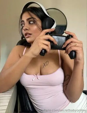 Charvi Bhatt OnlyFans Leaked Free Thumbnail Picture - #Dmn6OJRhBO