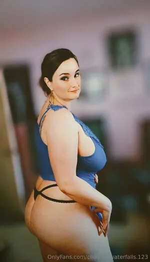 Chasing Waterfalls OnlyFans Leaked Free Thumbnail Picture - #2BoSZb3llG