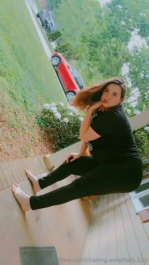 Chasing Waterfalls OnlyFans Leaked Free Thumbnail Picture - #5TTyO2TWyg