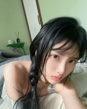 Chatbbung OnlyFans Leaked Free Thumbnail Picture - #4NAiLMRDkV