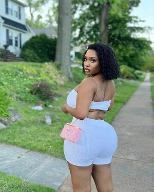 Chawanda Love OnlyFans Leaked Free Thumbnail Picture - #r7uyffOpsi