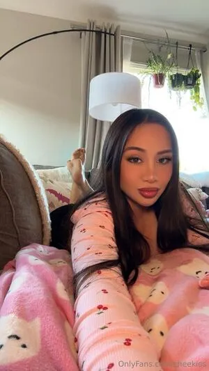 Cheekies OnlyFans Leaked Free Thumbnail Picture - #s1Mr0iuPuW