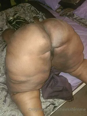 Cheekiifemme OnlyFans Leaked Free Thumbnail Picture - #2yZtrmry5k