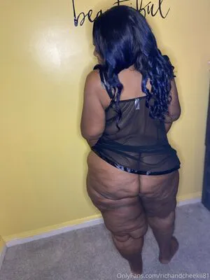 Cheekiifemme OnlyFans Leaked Free Thumbnail Picture - #7S6nqfBodz