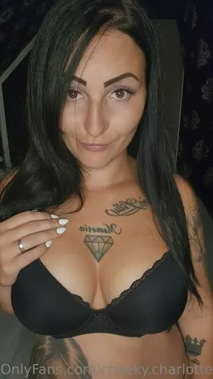 Cheeky Charlotte OnlyFans Leaked Free Thumbnail Picture - #GGIKitTX2f