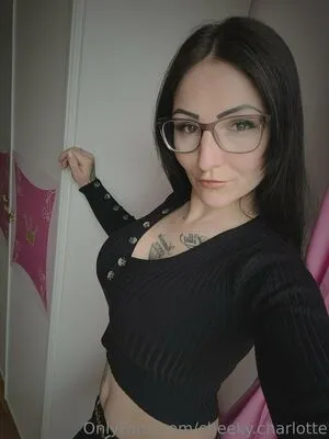 Cheeky Charlotte OnlyFans Leaked Free Thumbnail Picture - #UuiFM7RyZw