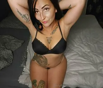 Cheeky Charlotte OnlyFans Leaked Free Thumbnail Picture - #Xar0ld6Ql1