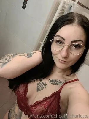 Cheeky Charlotte OnlyFans Leaked Free Thumbnail Picture - #zJ0amqUnCR