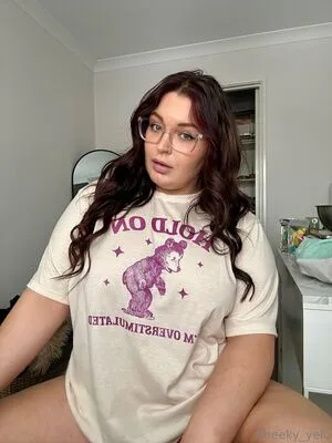 Cheeky Yelofree OnlyFans Leaked Free Thumbnail Picture - #sqi2Ko5EpV