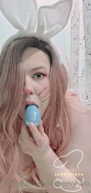 Cheekyluna OnlyFans Leaked Free Thumbnail Picture - #PGI1k7dy6y
