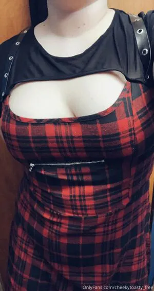 Cheekytoasty Free OnlyFans Leaked Free Thumbnail Picture - #8Igbew5u5L