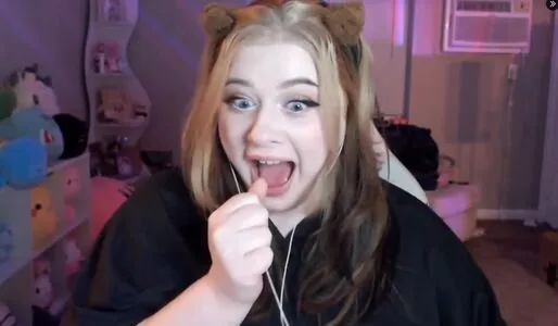Cheersitskatie OnlyFans Leaked Free Thumbnail Picture - #MuiDaaGgP1