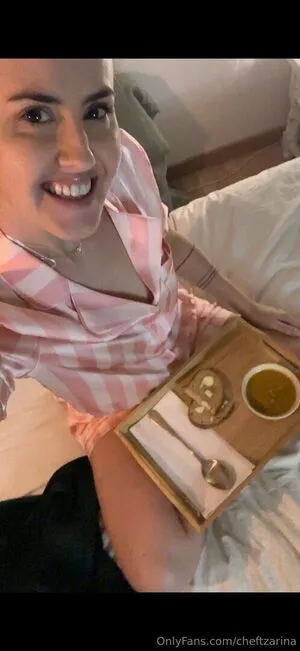 Cheftzarina OnlyFans Leaked Free Thumbnail Picture - #8okuYFGsRo